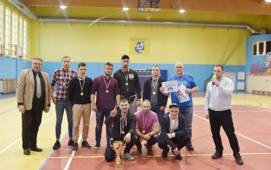 Agrofarma Gołaszewo pierwszy raz w historii Mistrzem Choceńskiej Ligi Futsalu.